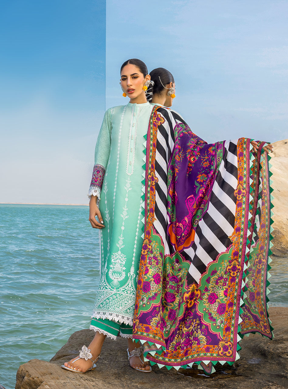 Zainab Chottani | Luxury Chikankari | 6B