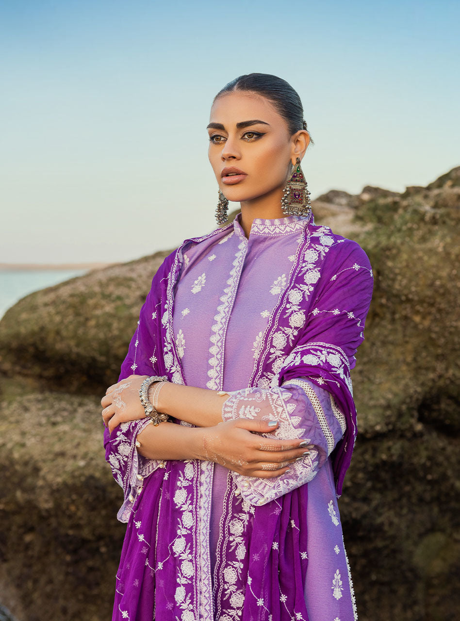 Zainab Chottani | Luxury Chikankari | 8A