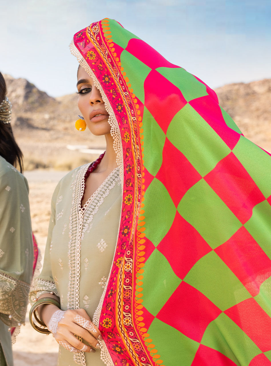 Zainab Chottani | Luxury Chikankari | 10B