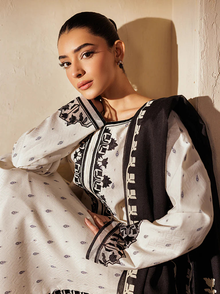 Raj Bari | Amari Jacquard | 05