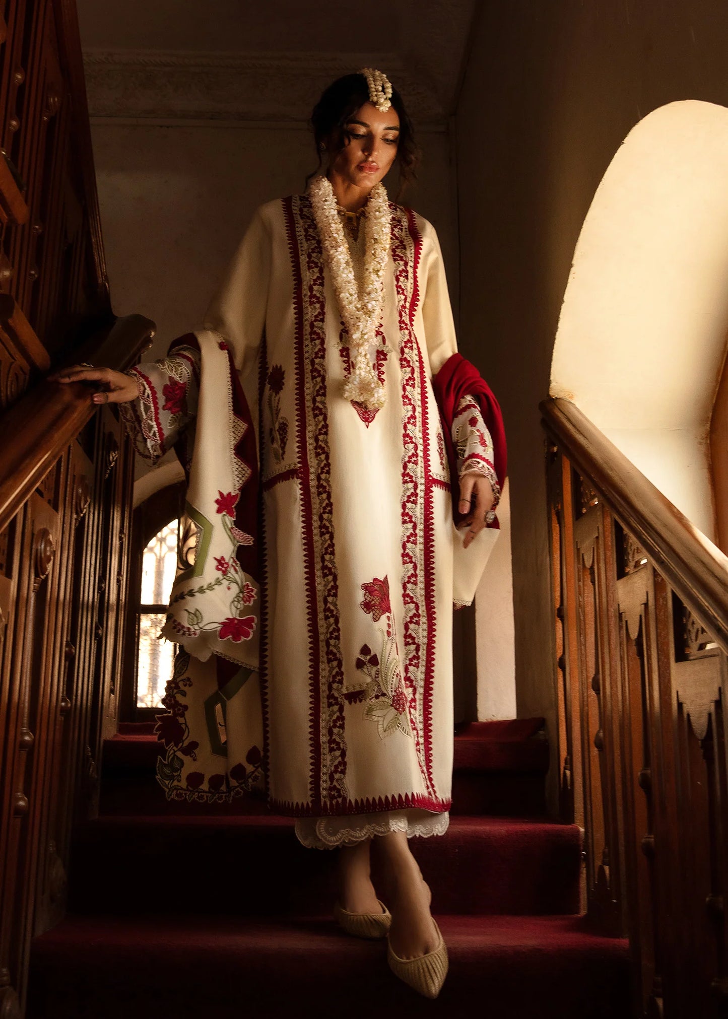 Crimson | Aleen Winter 24 | Musafir