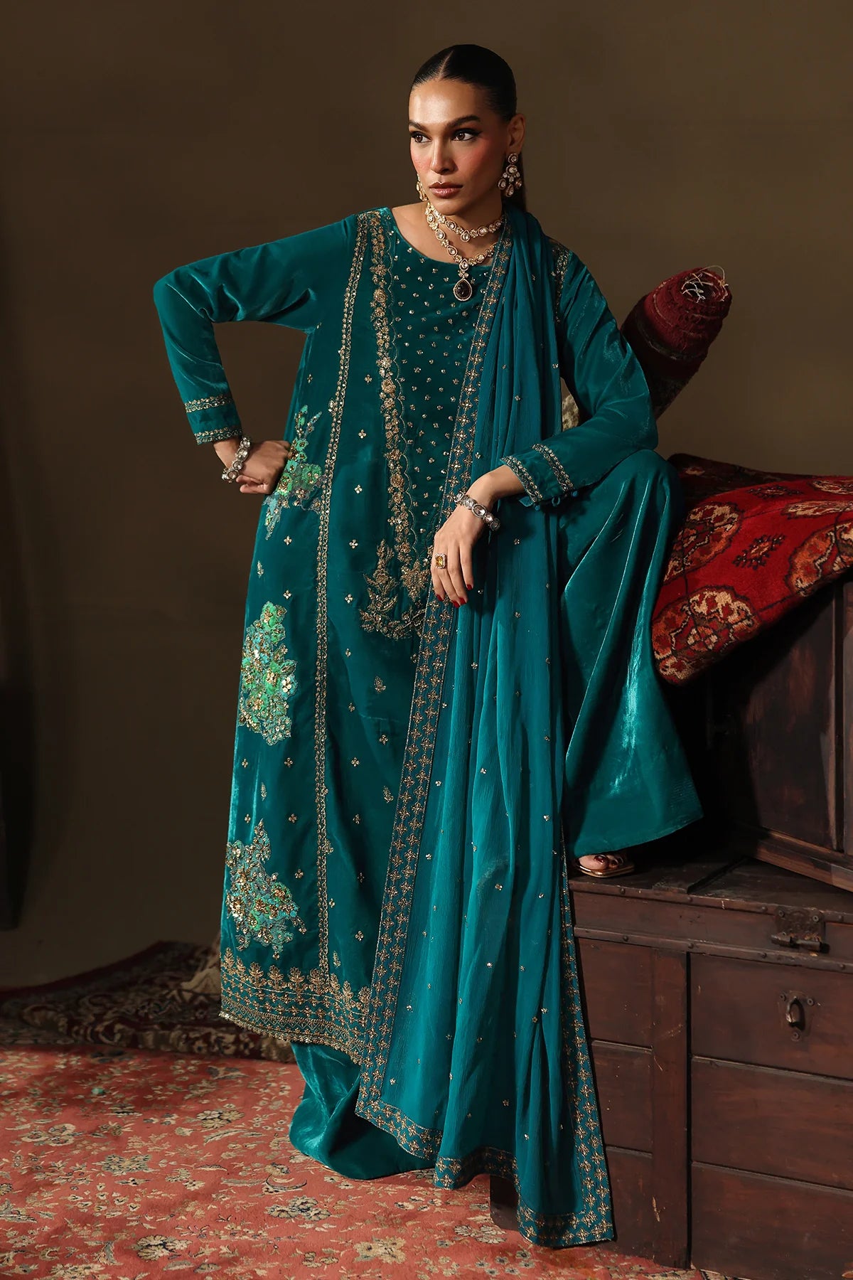 CHARIZMA | SIGNORA VELVET | CVT5-07