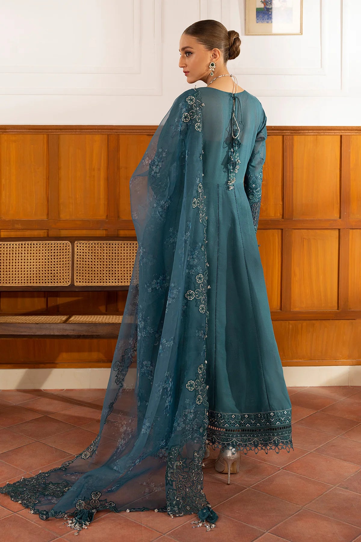 Baroque | EMBROIDERED SWISS LAWN | SL11-D02