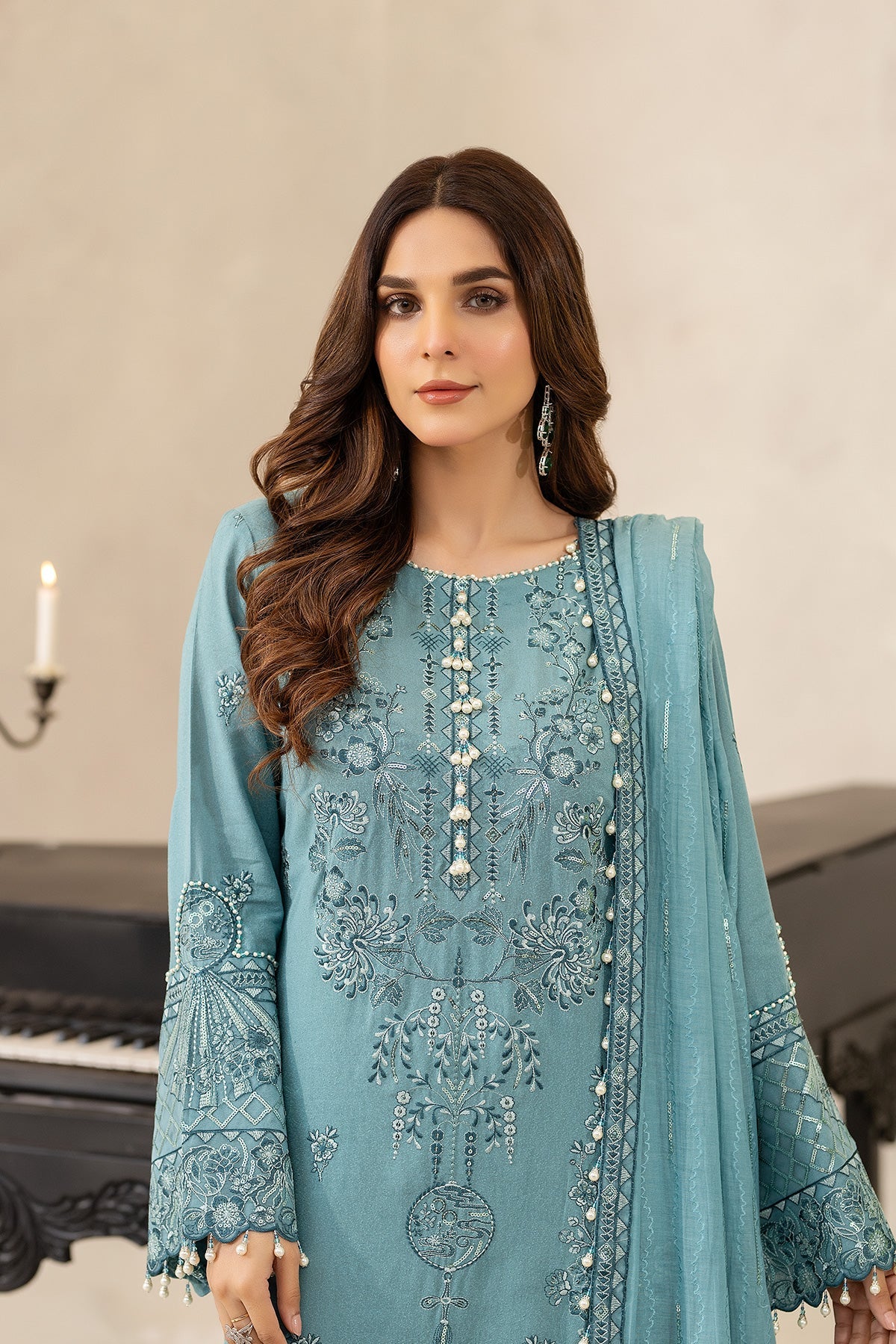RAEESA | EMBROIDERED KARANDI | DK:003