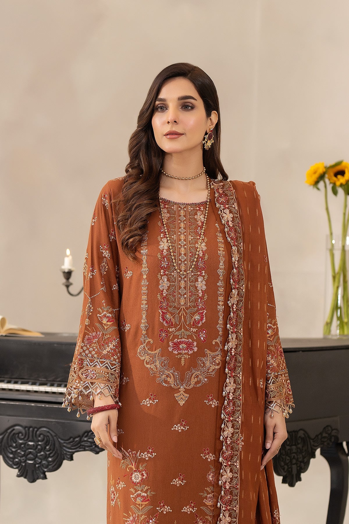 RAEESA | EMBROIDERED KARANDI | DK:007