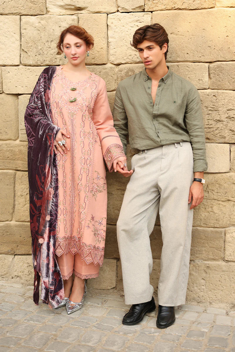 RANG RASIYA | WINTER CARNATION | Latte