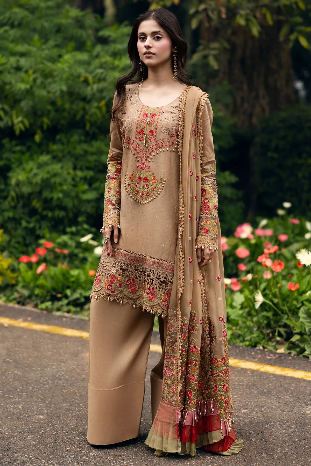 Raeesa | Garden of Eve Luxury Lawn 25 | Enya_B