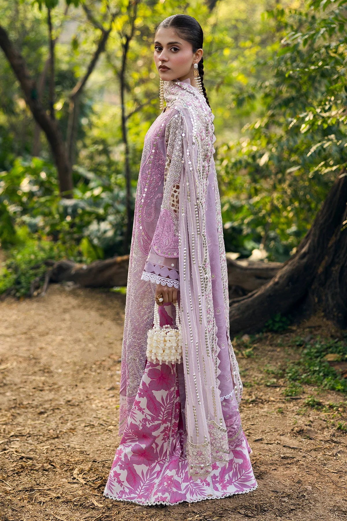 Raeesa | Garden of Eve Luxury Lawn 25 | Evora_B