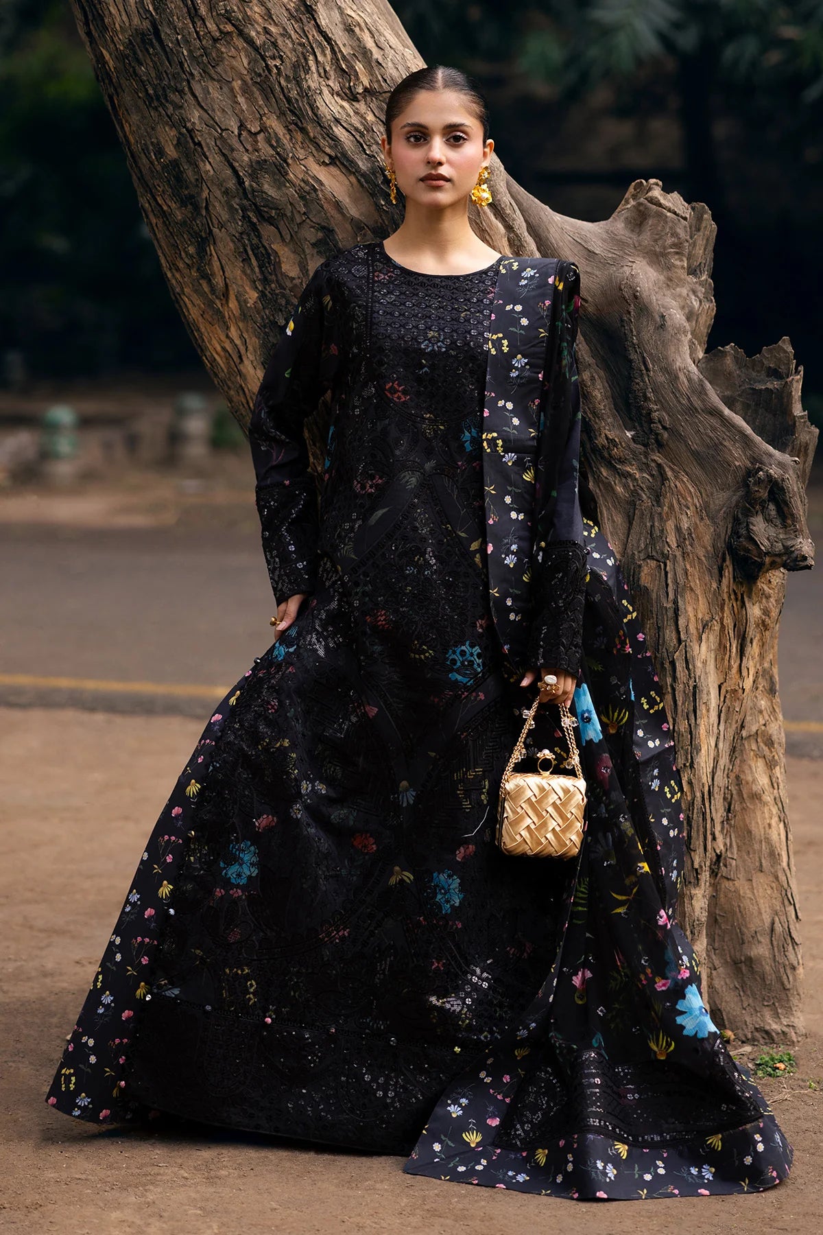 Raeesa | Garden of Eve Luxury Lawn 25 | Evynne_B