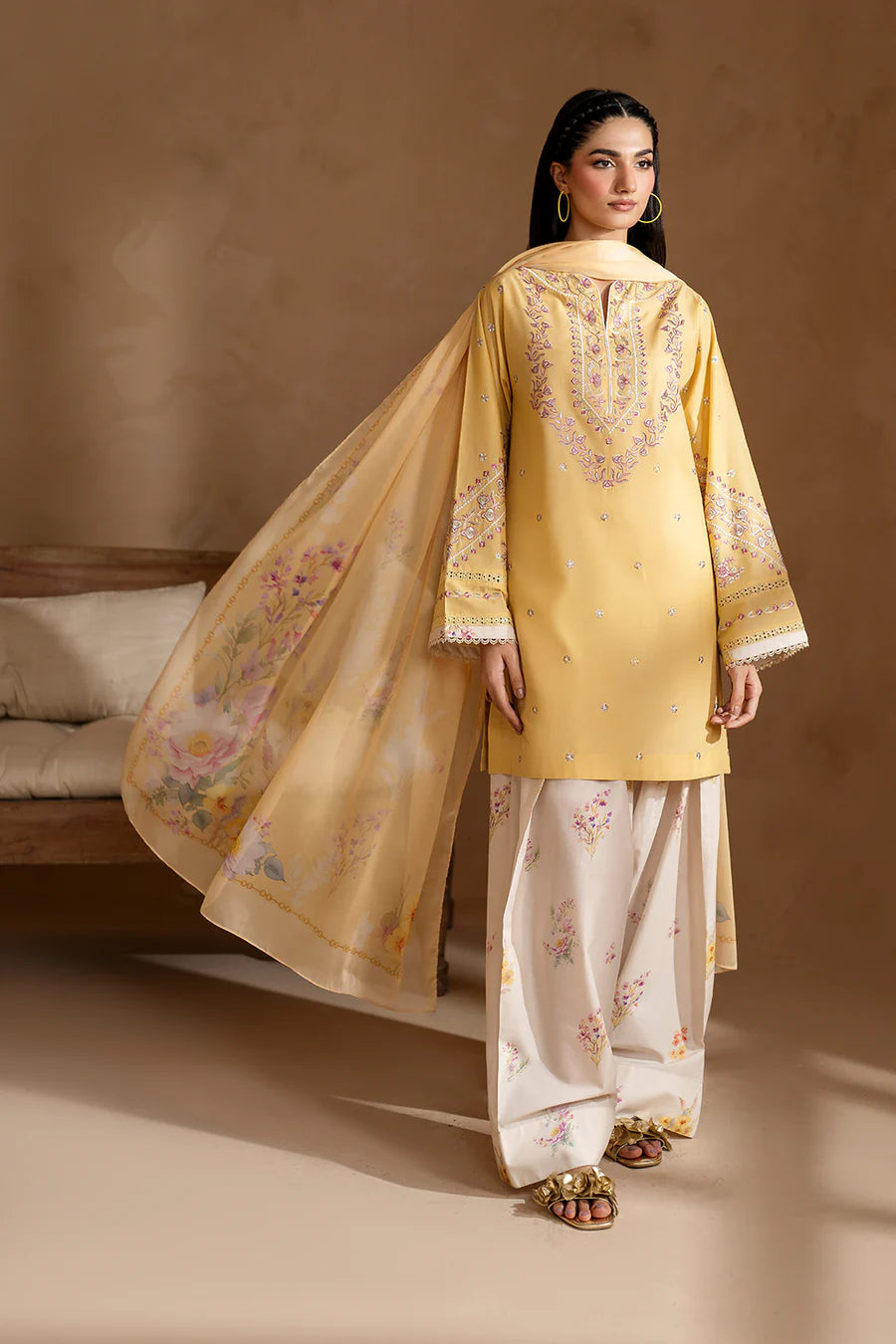 Iznik | Online Exclusive Lawn | UE-473