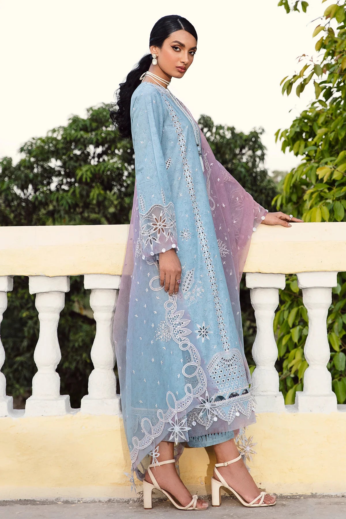 Jazmin | Iris Eid Lawn 23 | POWDER BLUE