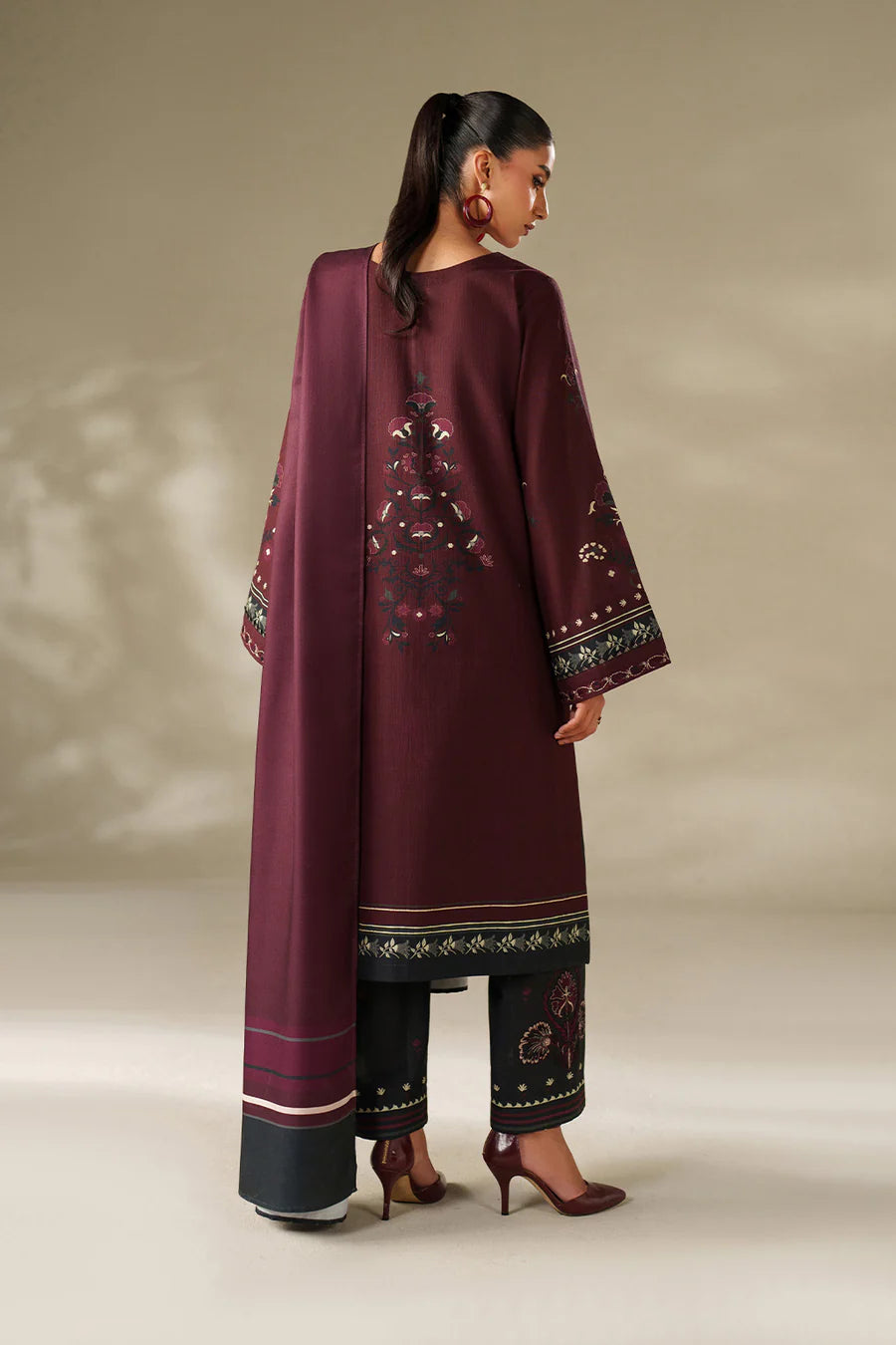 IZNIK | PRINTED KHADDAR | UE-570