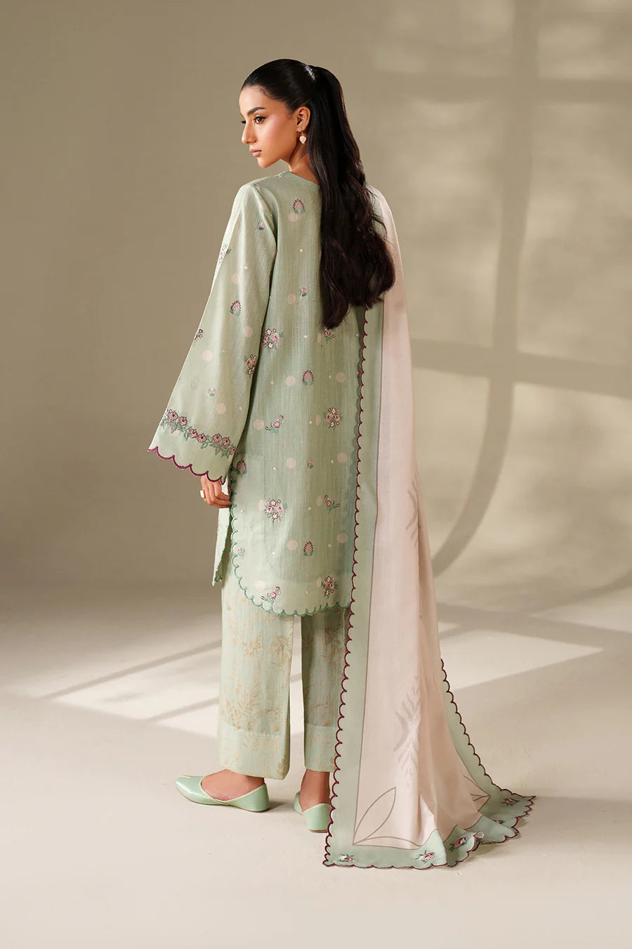 IZNIK | PRINTED KHADDAR | UE-563