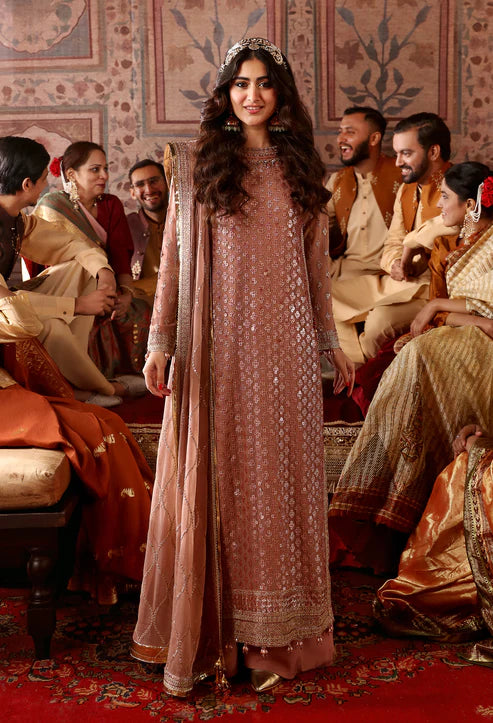 Emaan Adeel | Festive | GH-07
