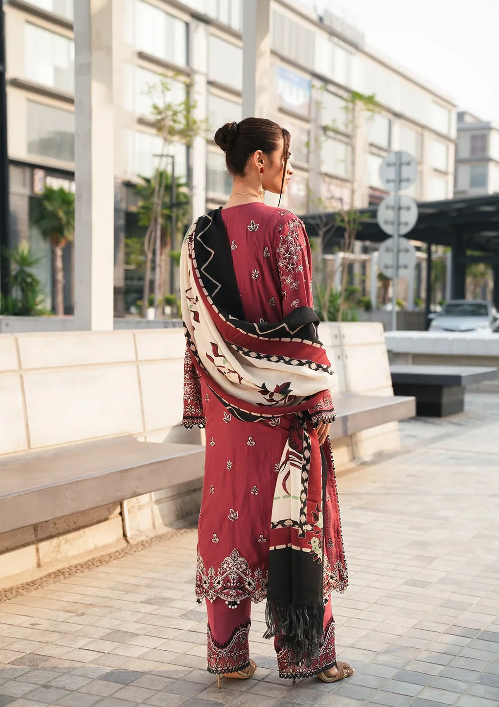Elaf | Embroidered Winter | Sweetest Kiss