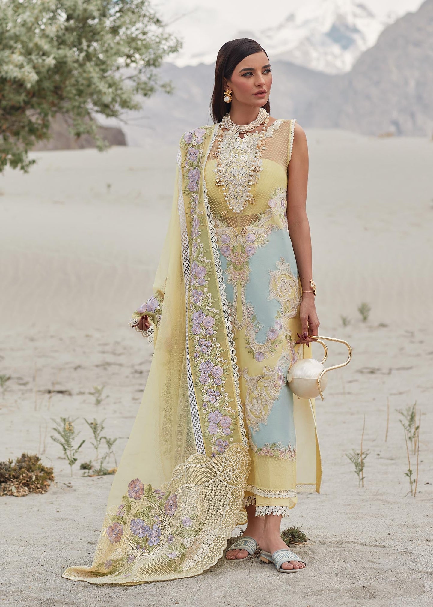 Crimson | SAIRA SHAKIRA LUXURY LAWN 2023 | Marori Dreams - D8 A