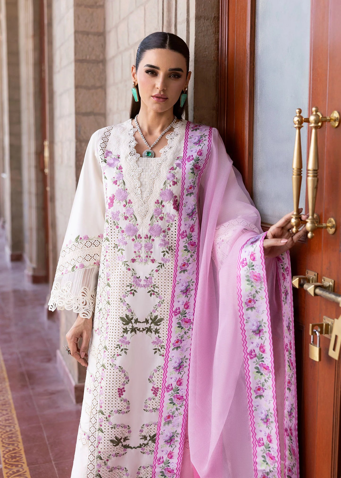 Saira Shakira | Bloom Unstitch lawn 25 | ZERENE 1-A