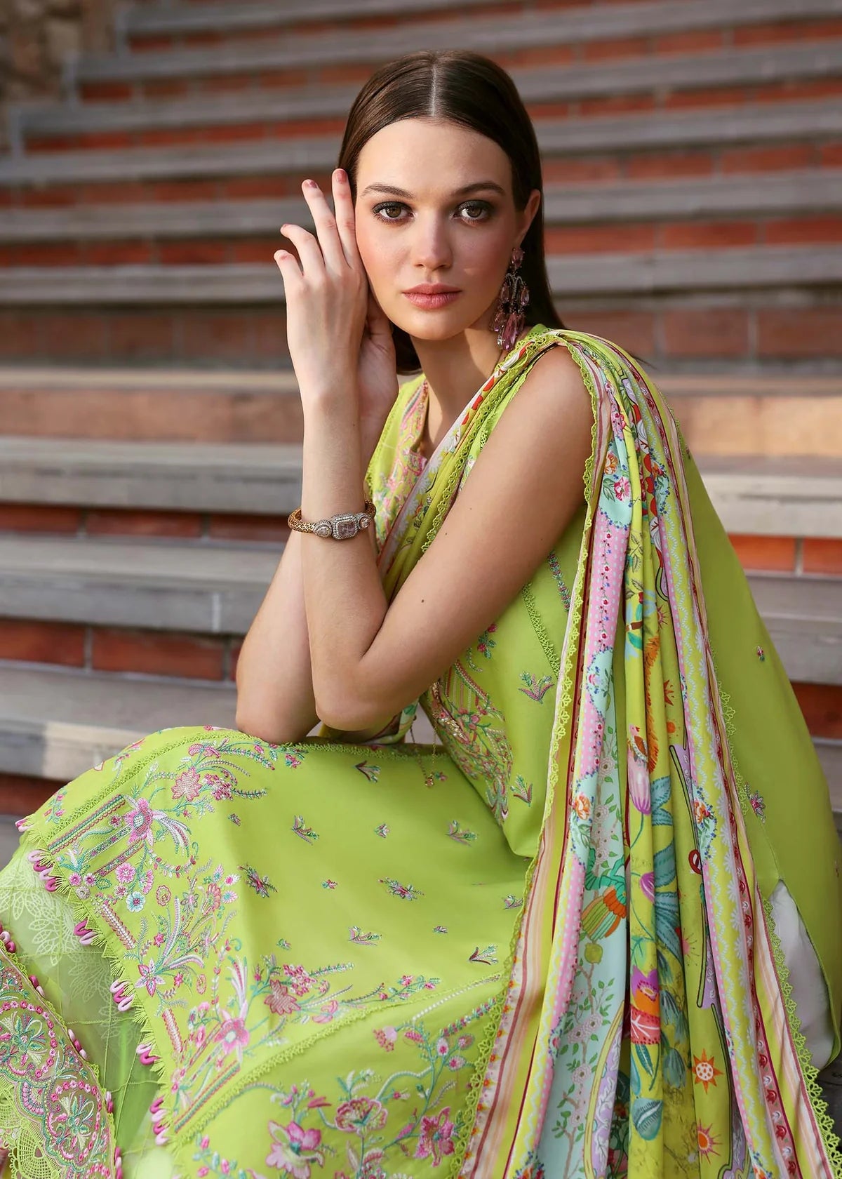 KANWAL MALIK | ZAINA LAWN 25 | Erna