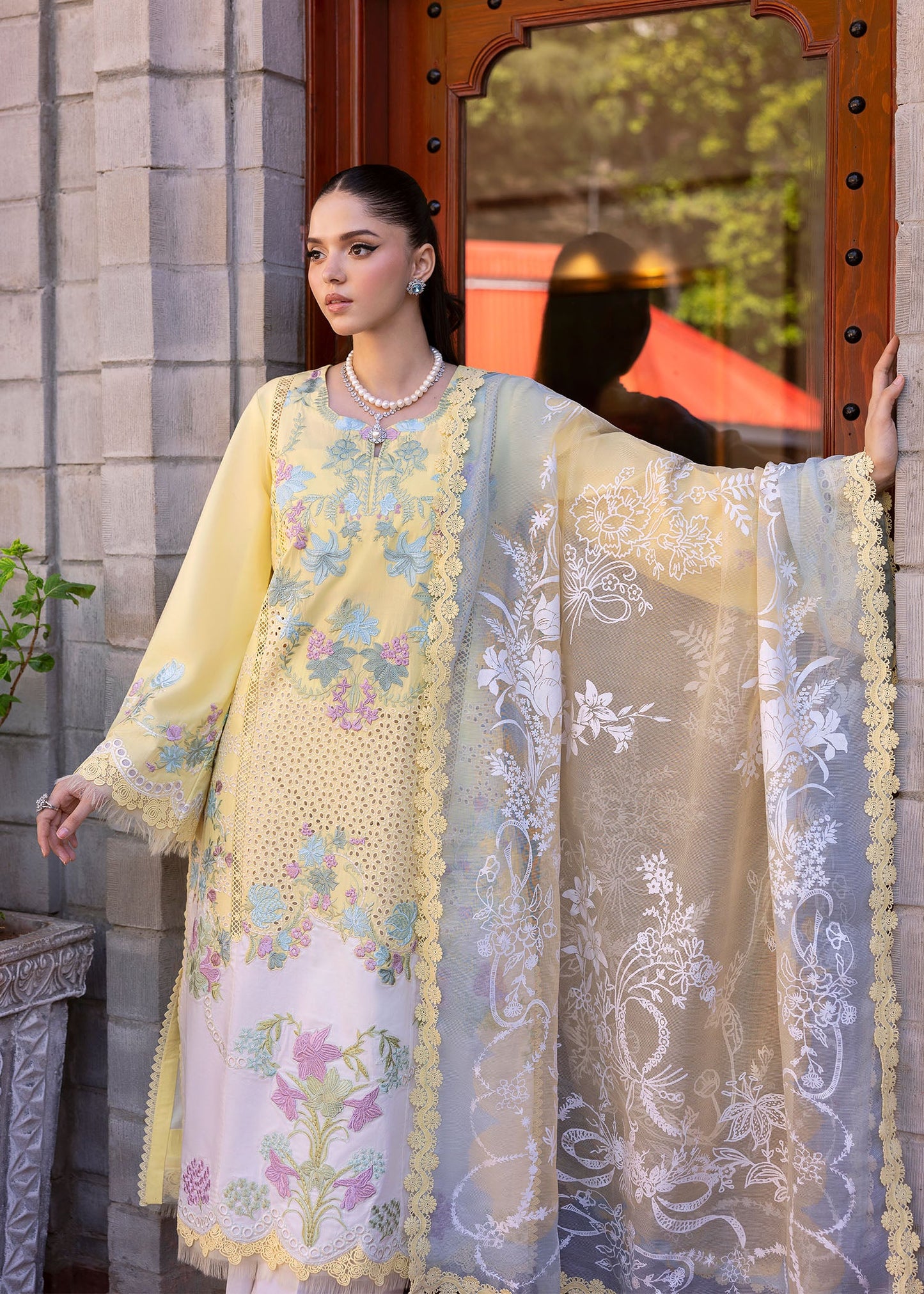 Saira Shakira | Bloom Unstitch lawn 25 | LOTUS REVERIE 4-A
