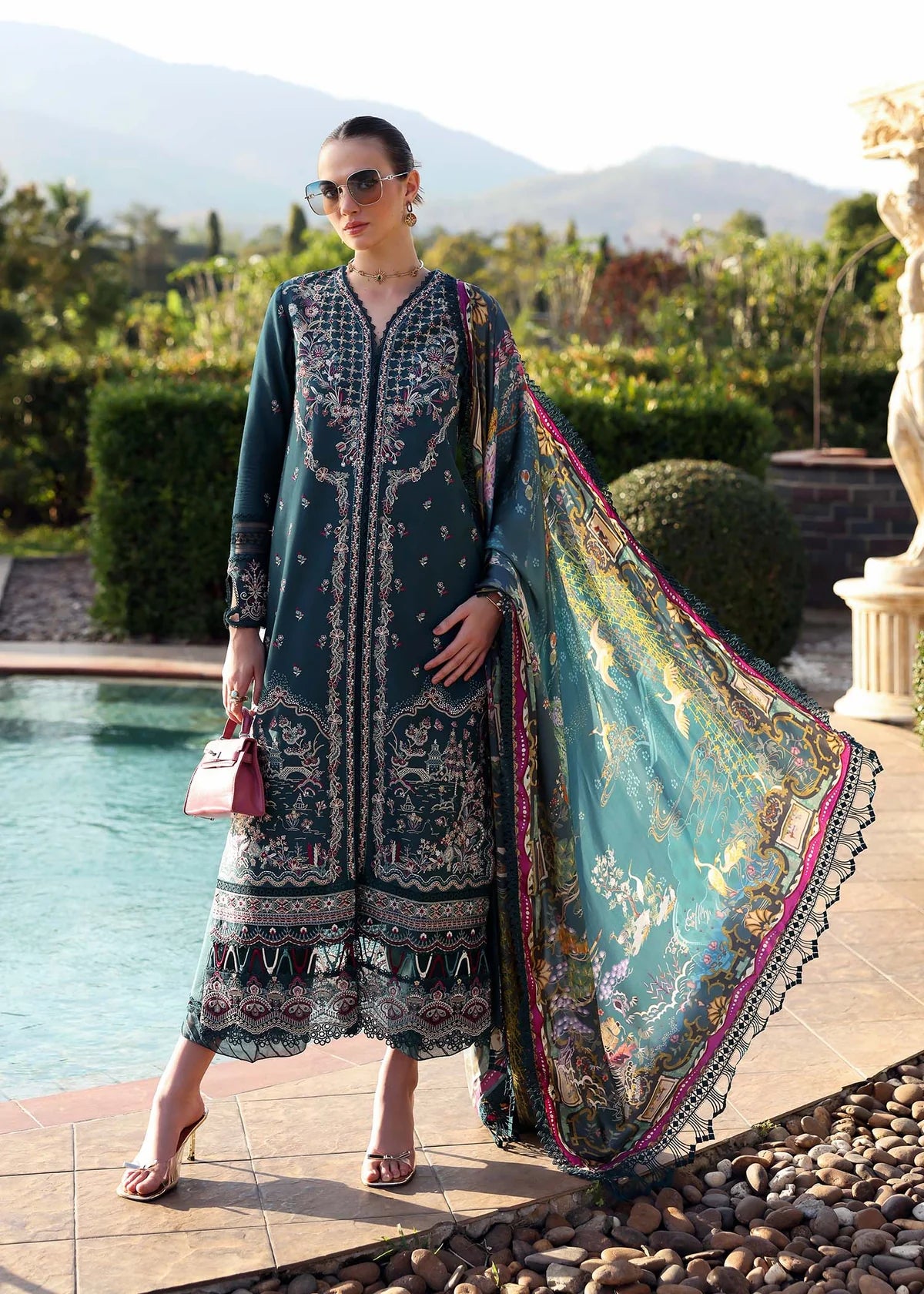 KANWAL MALIK | ZAINA LAWN 25 | Livia