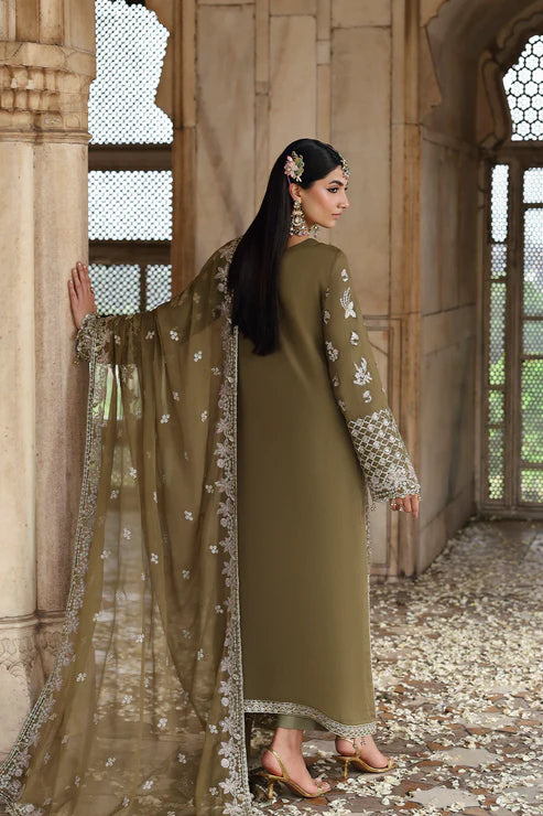 EMAAN ADEEL | FESTIVE | OLIVEA