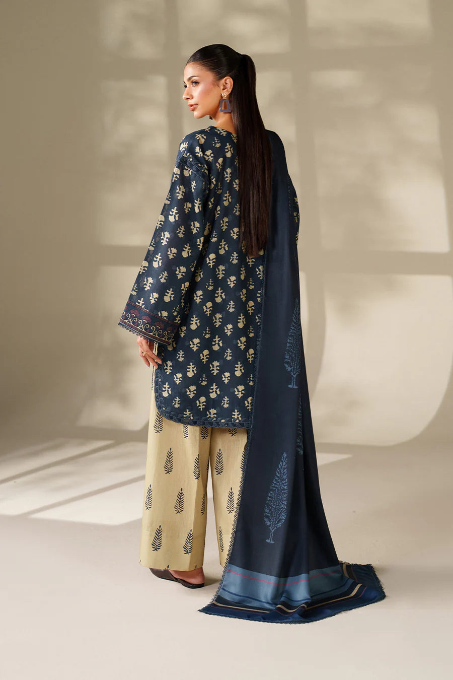 IZNIK | PRINTED KHADDAR | UE-560