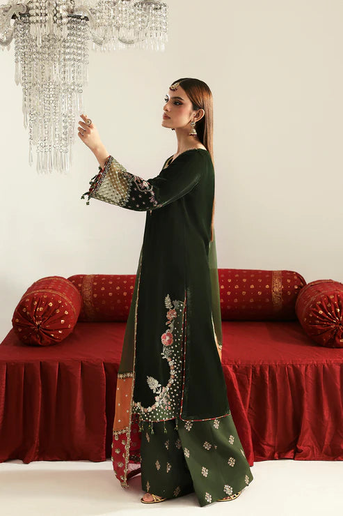 EMAAN ADEEL | FESTIVE VELVET | AARISH