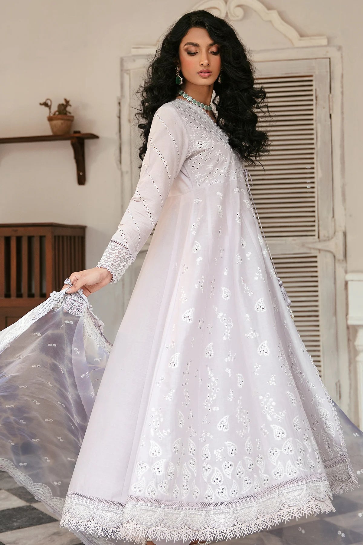 Jazmin | Iris Eid Lawn 23 | LINNEA