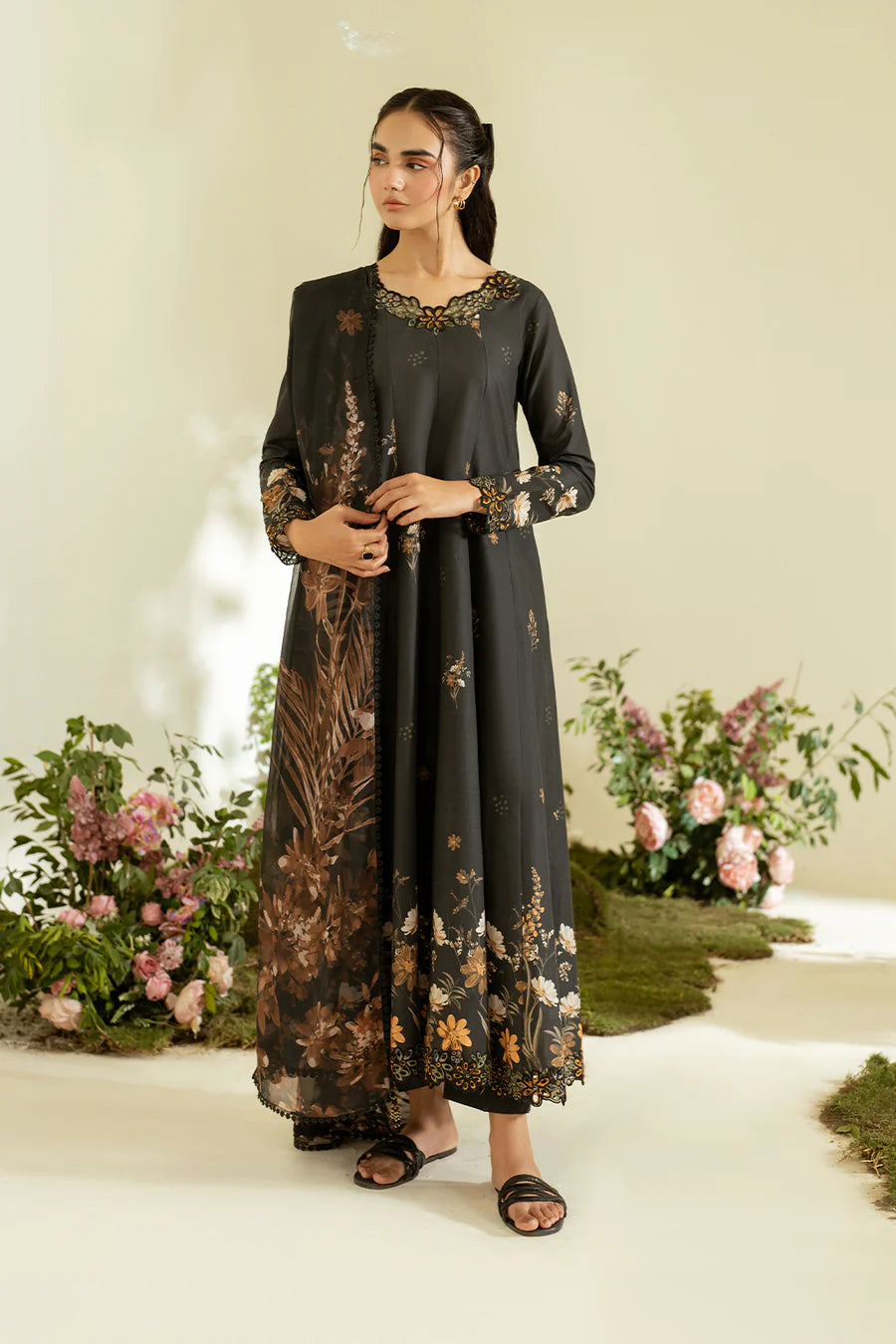 Iznik | Online Exclusive Lawn | UE-450