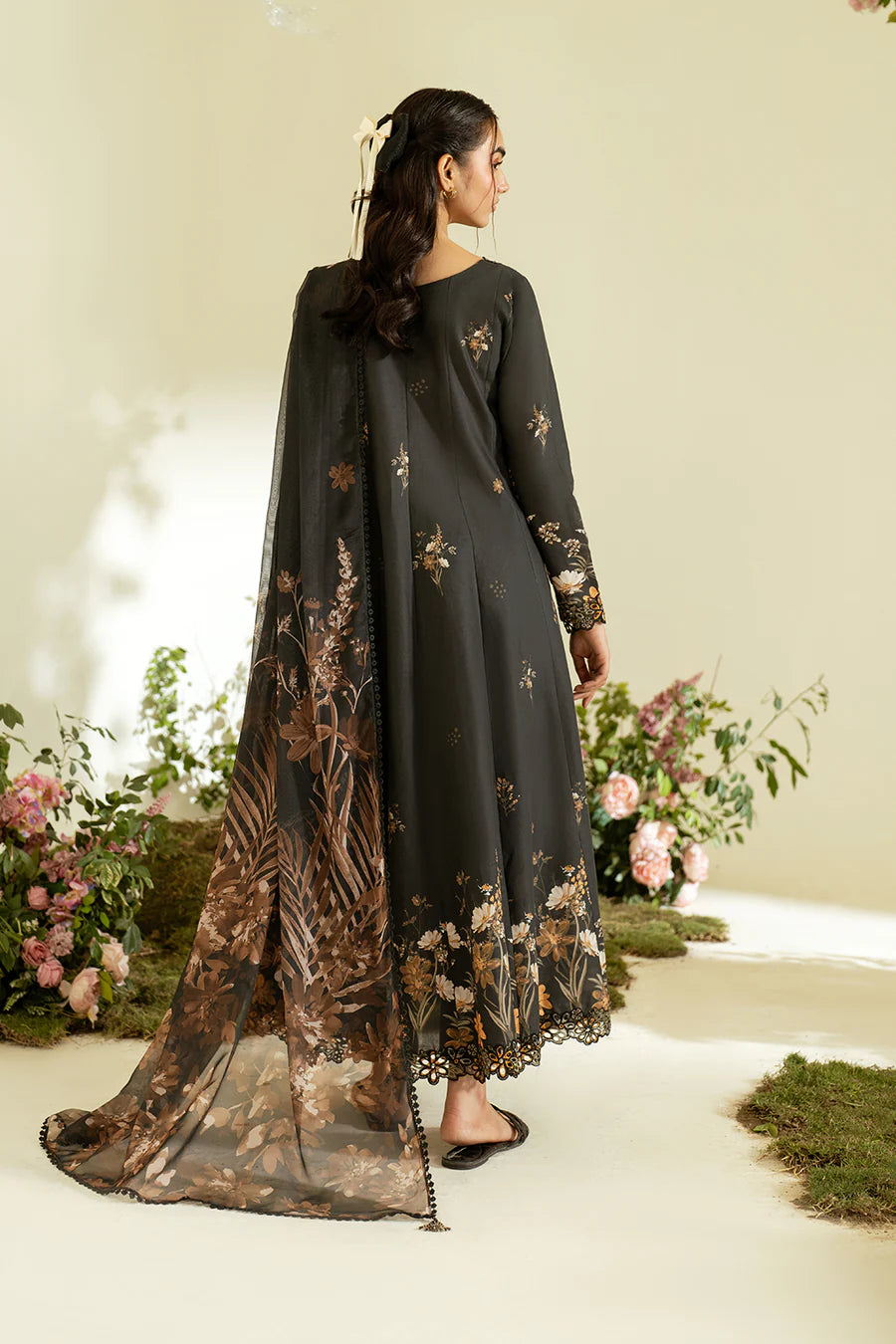 Iznik | Online Exclusive Lawn | UE-450