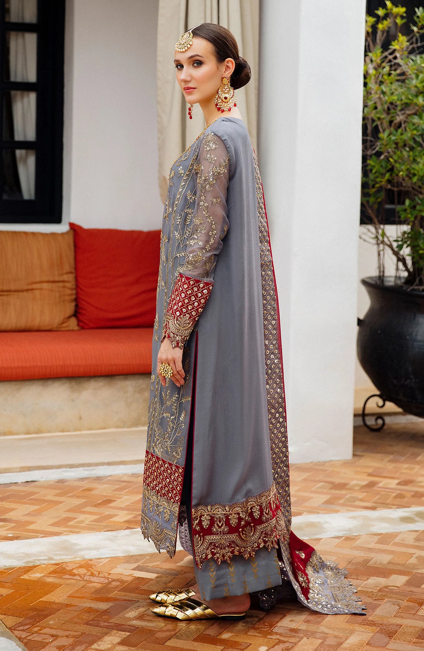 Freesia | Luxury Formals | ARANZA