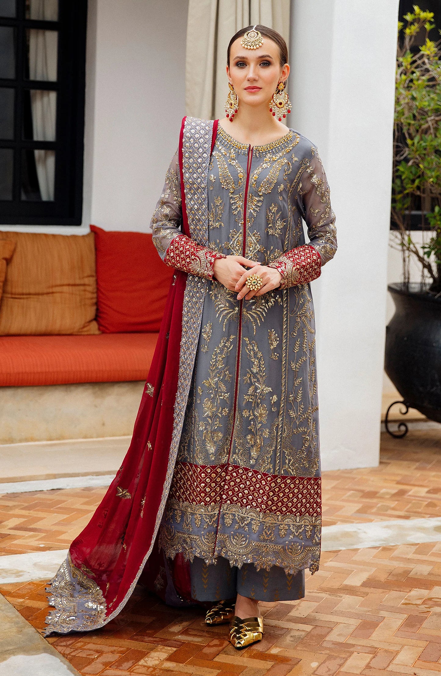 Freesia | Luxury Formals | ARANZA