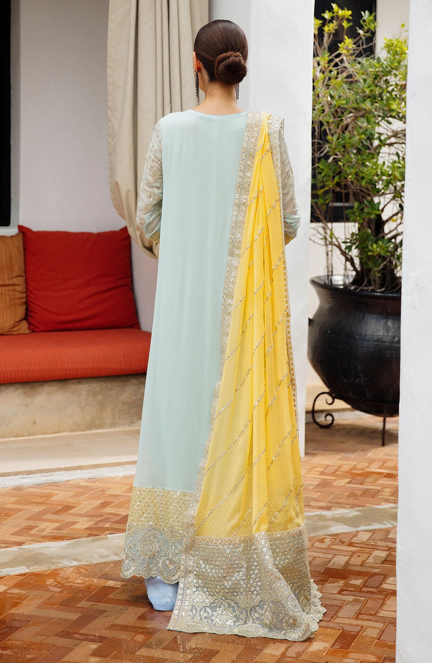 Freesia | Luxury Formals | ABRIL