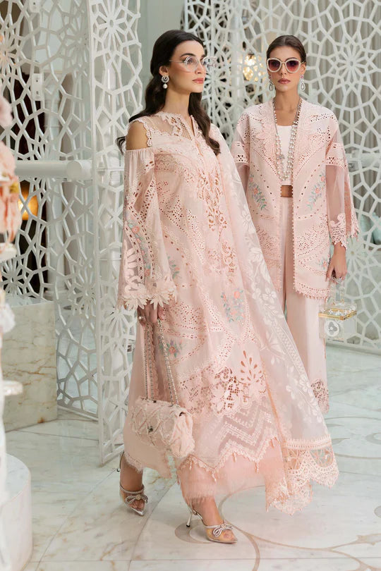 Maria B. | LAWN 25 | D-2513-A