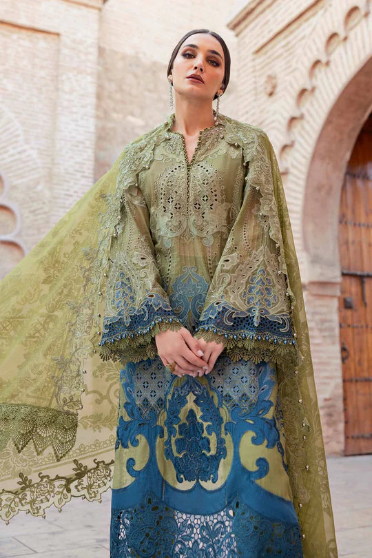 Maria B. | LAWN 25 | D-2501-A