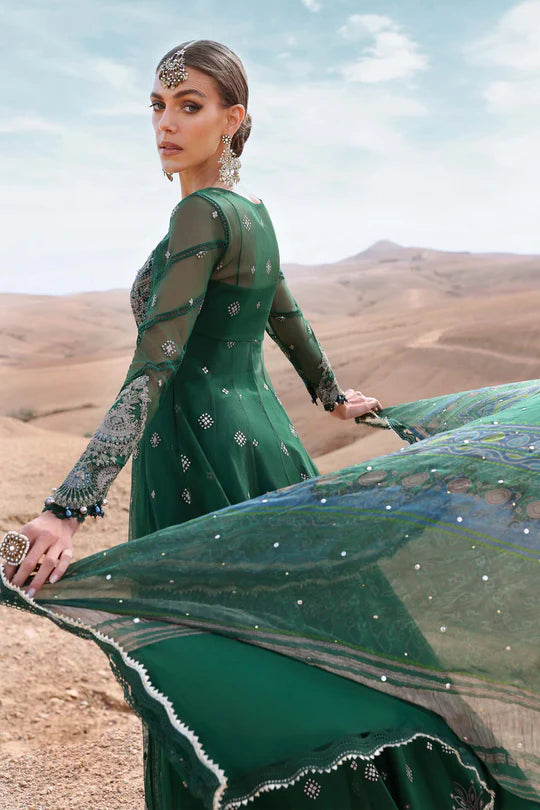 Maria B. | LAWN 25 | D-2507-A