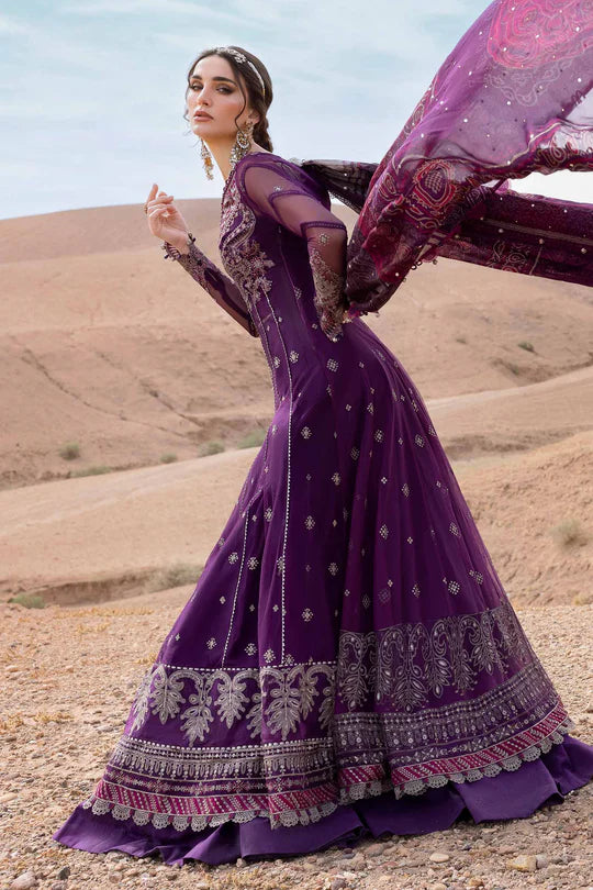 Maria B. | LAWN 25 | D-2507-B