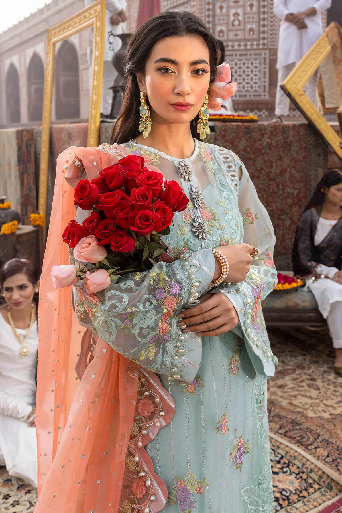 Raeesa | Festive | D-1