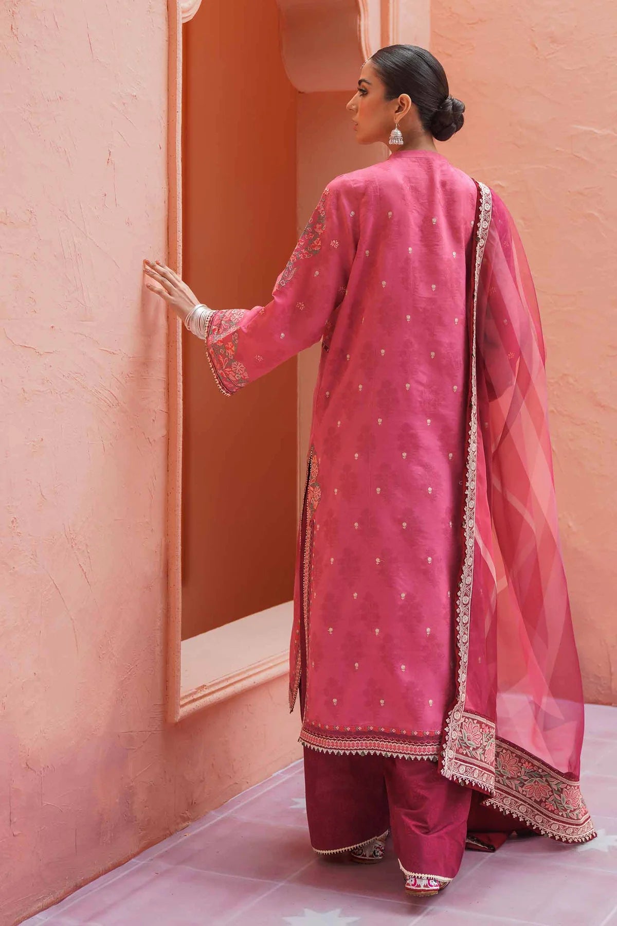 Zara Shahjahan | Lawn 2023 |  14A