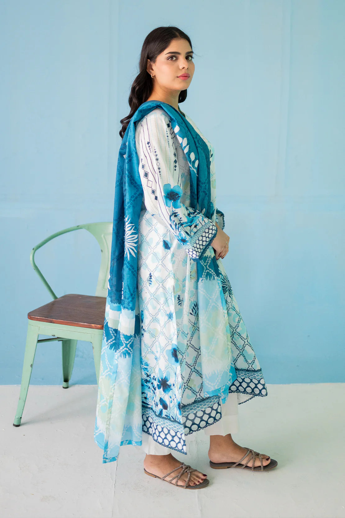 3 Piece Digitally Printed Lawn - 9004