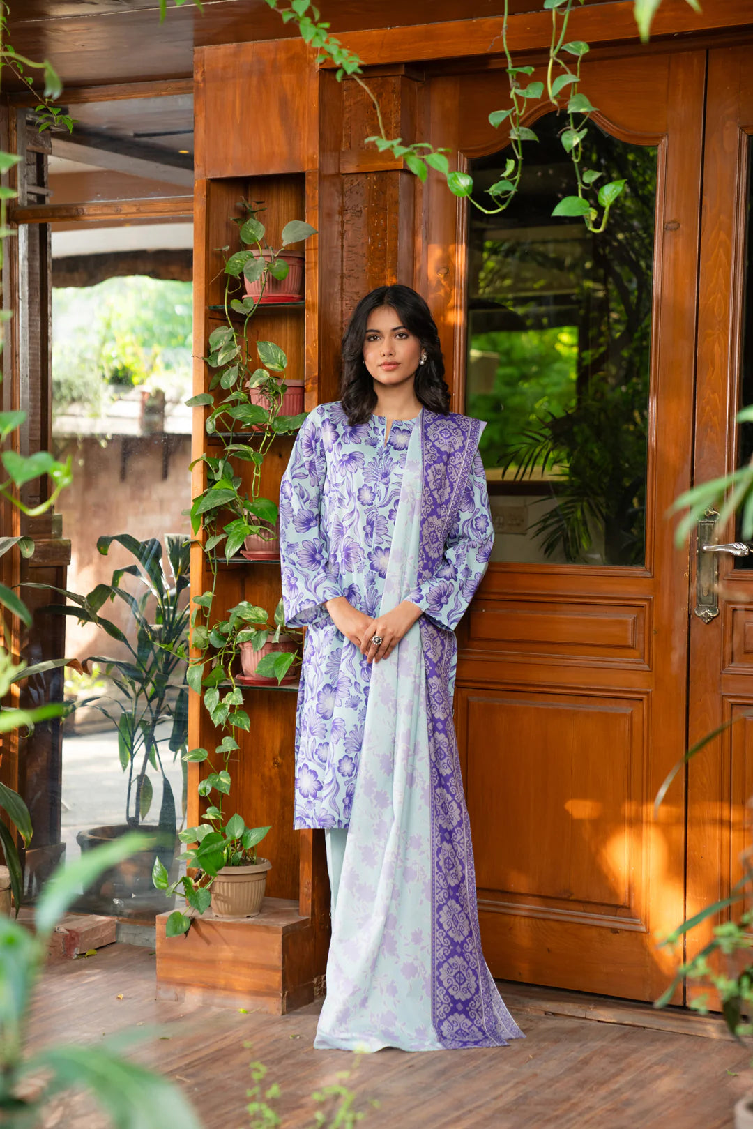BEYOND EAST | BEENA UNSTITCHED 25 | D03