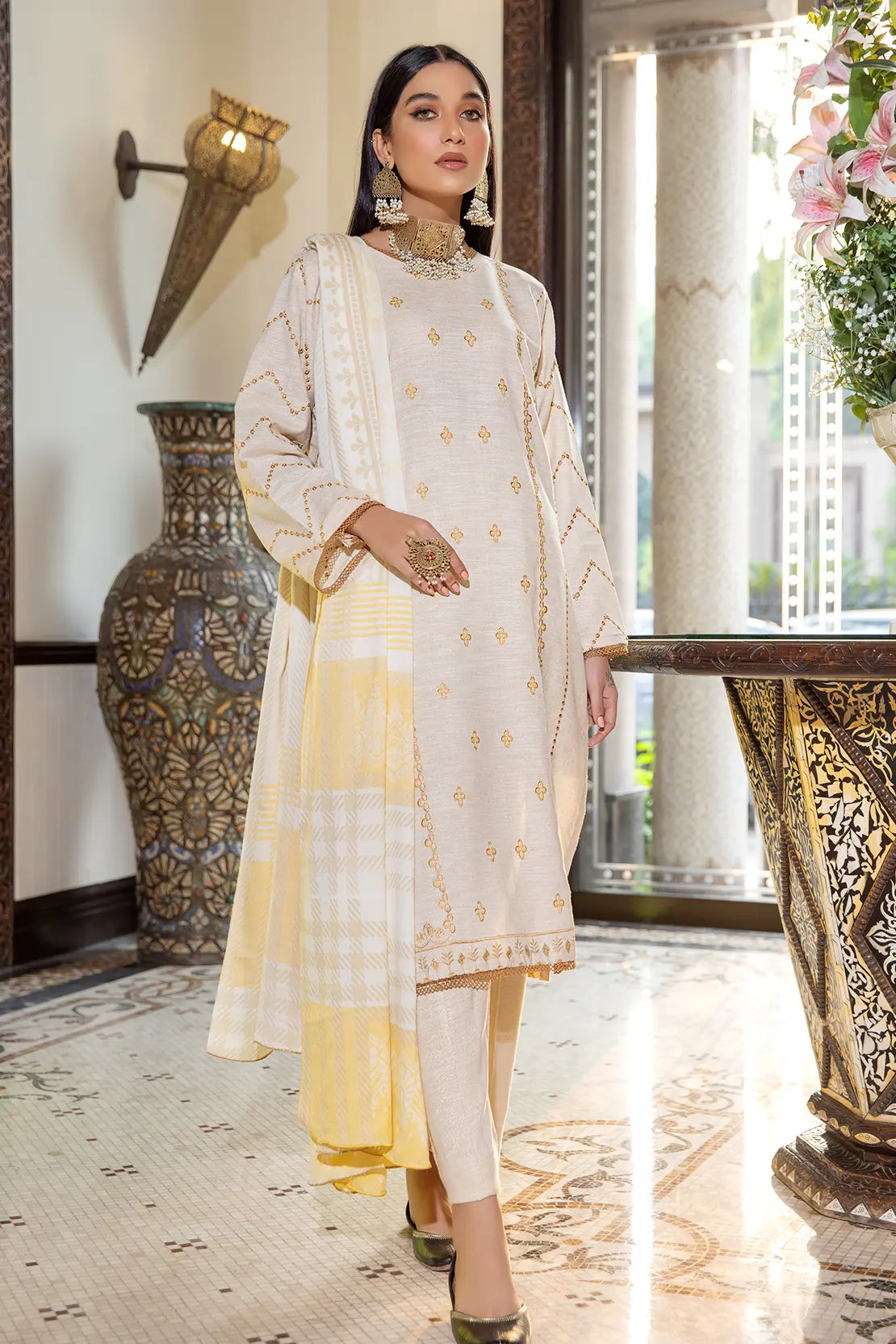 3 Piece – Luxury Embroidered Slub Zari Peach – 404