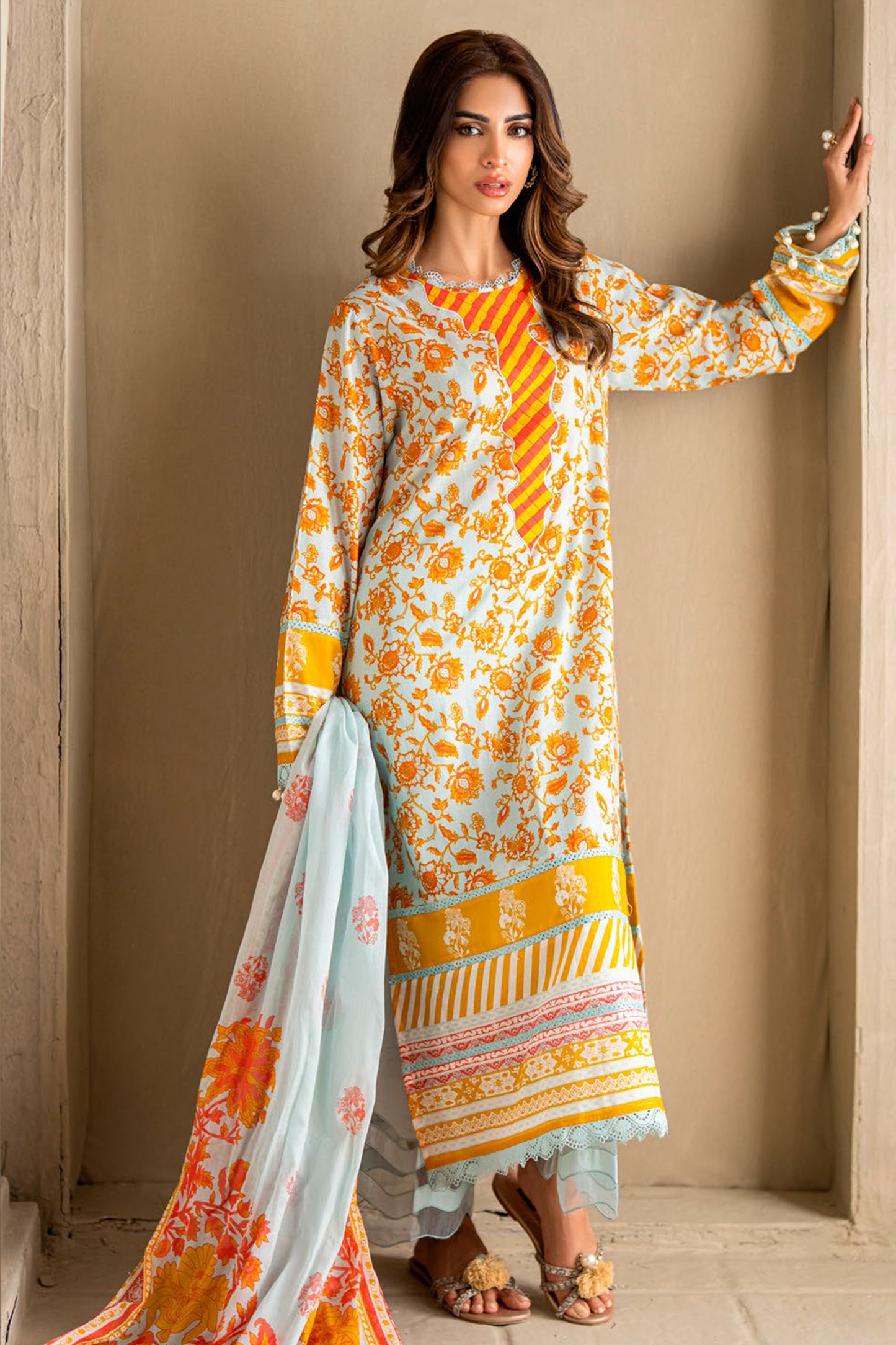 GULAHMED | RANG E HINA LAWN 25 | D10