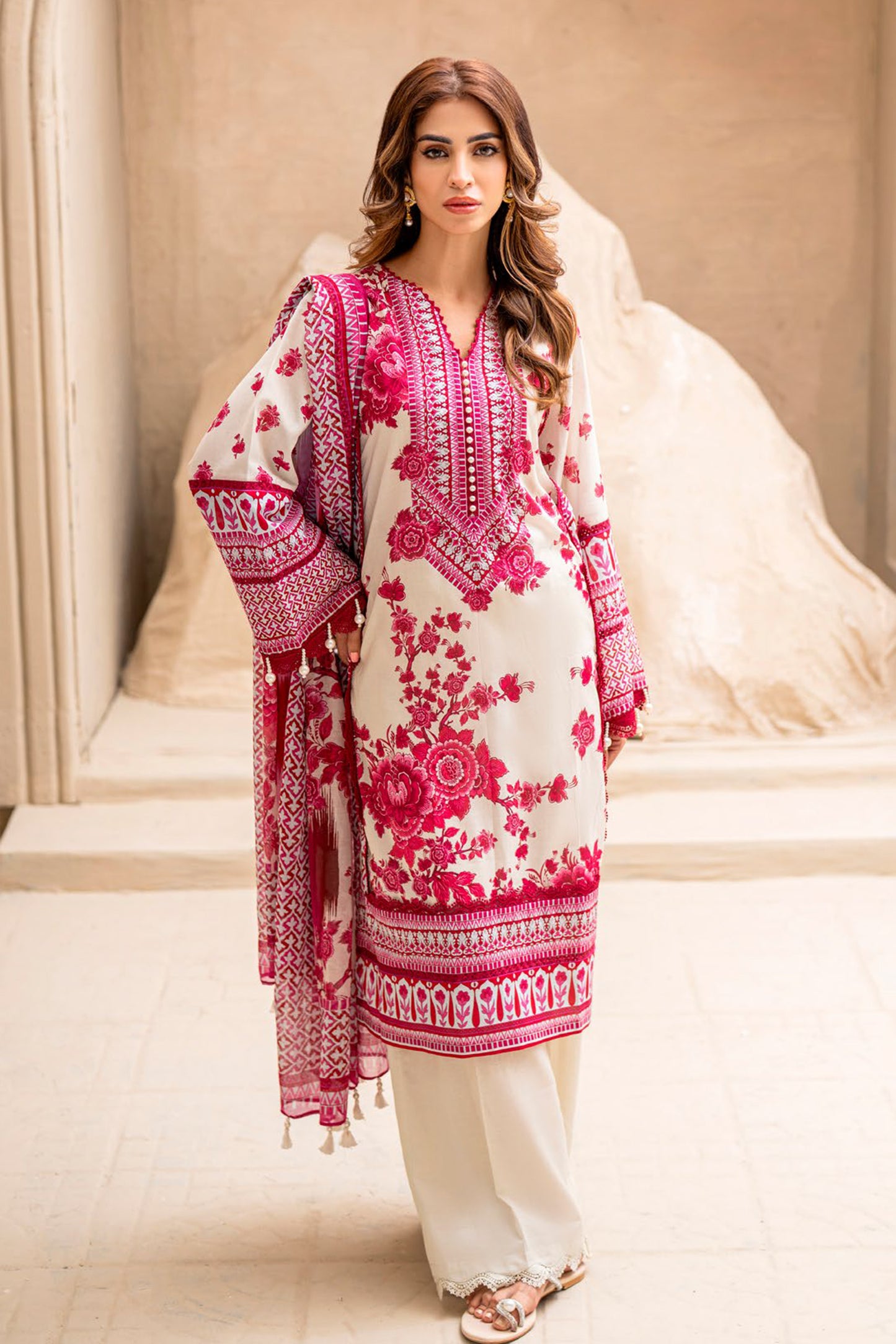 GULAHMED | RANG E HINA LAWN 25 | D4