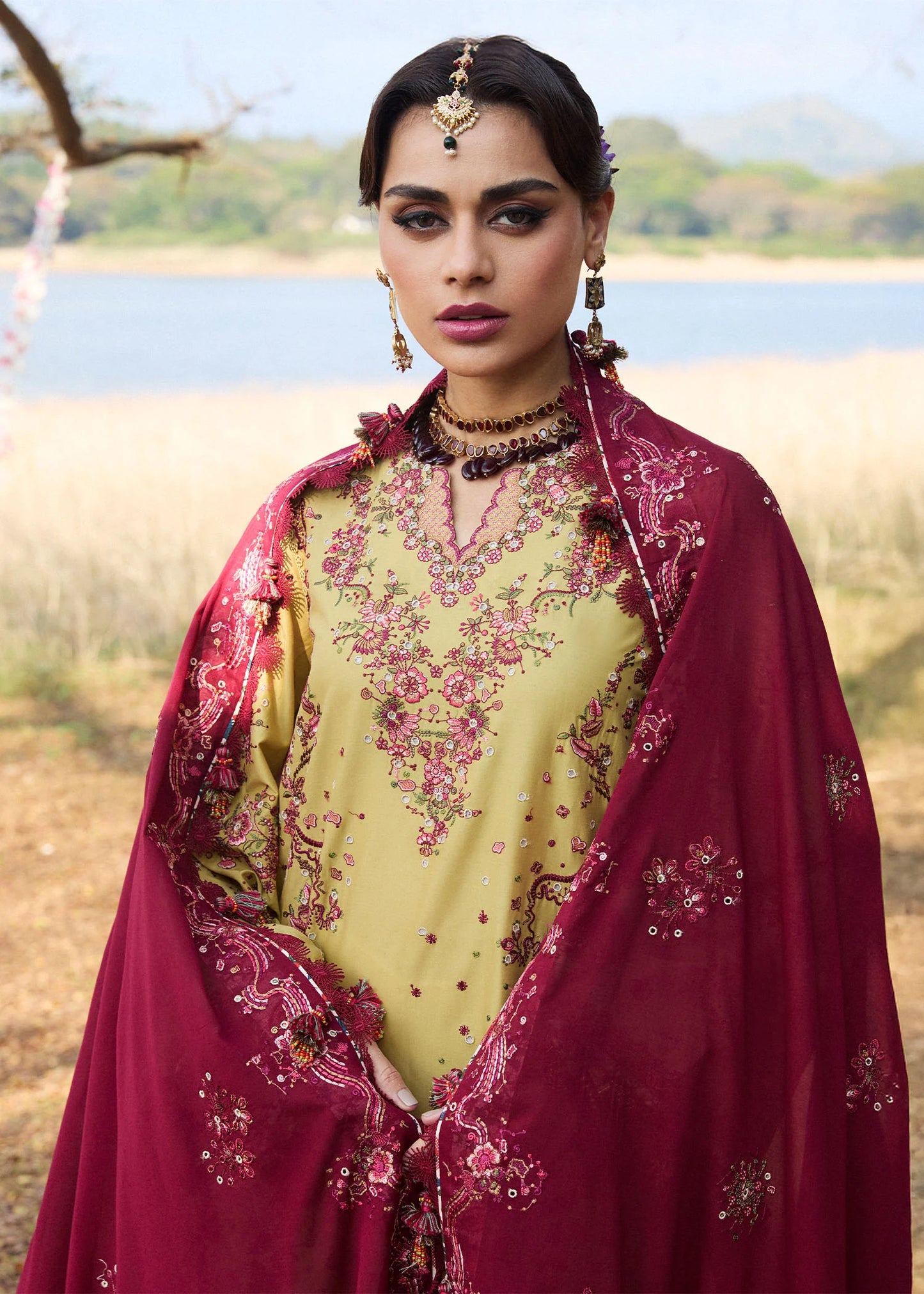 Hussain Rehar | Luxury Lawn 25 | Minted