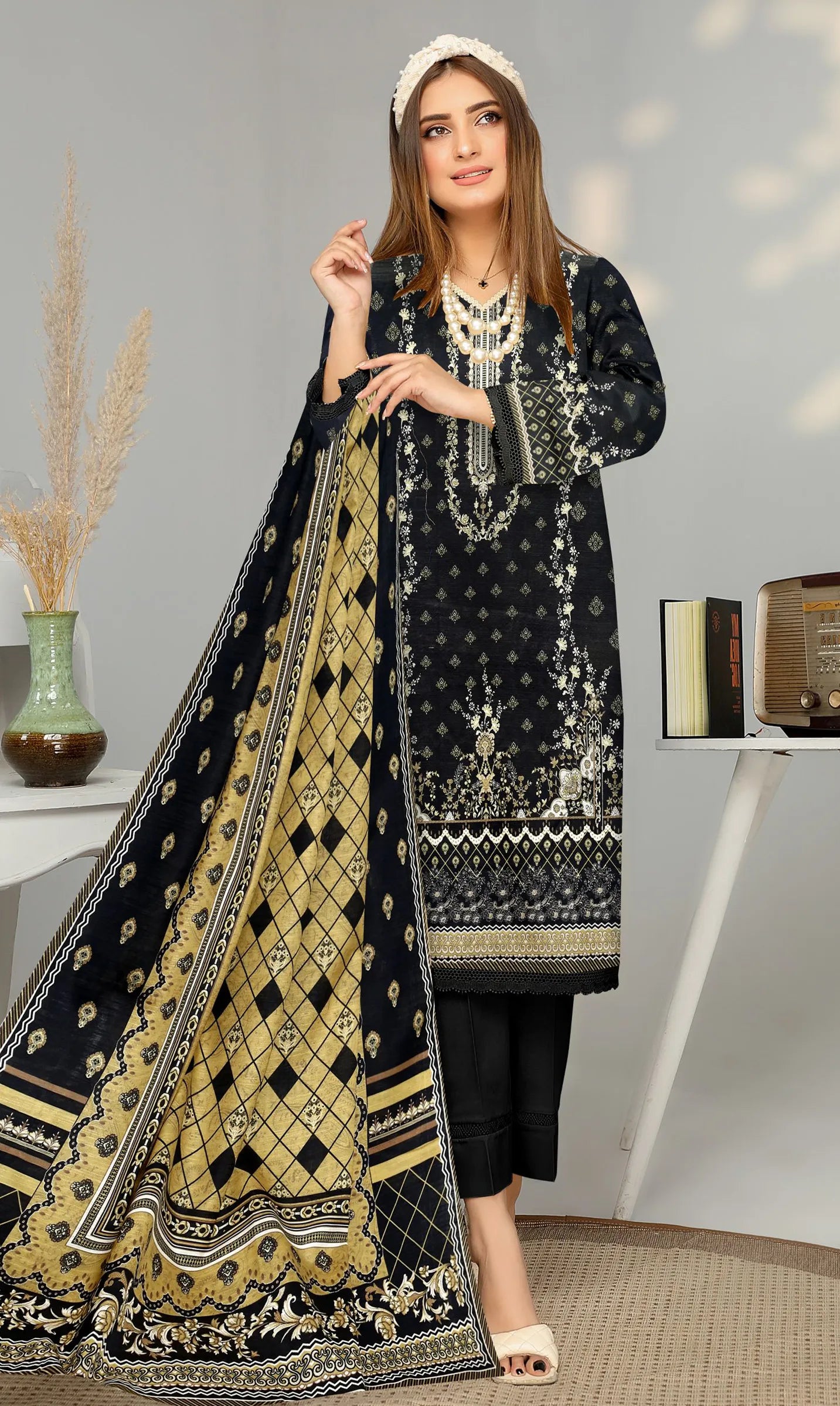 Motifz | Zohra Winter | D7