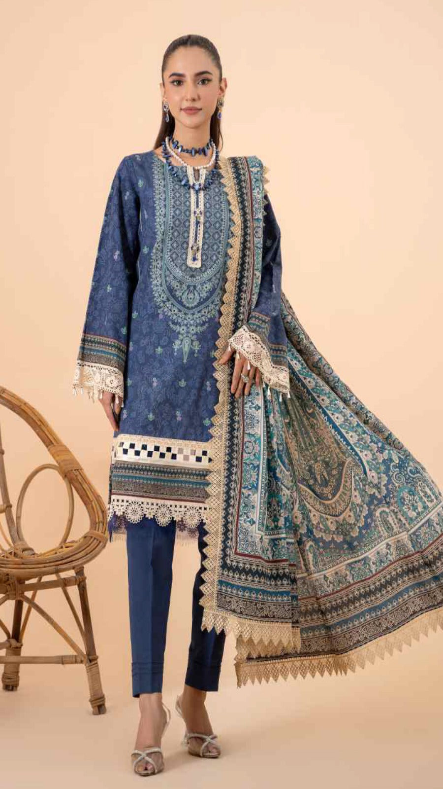 MAUSUMMERY | KHADDAR | Q12