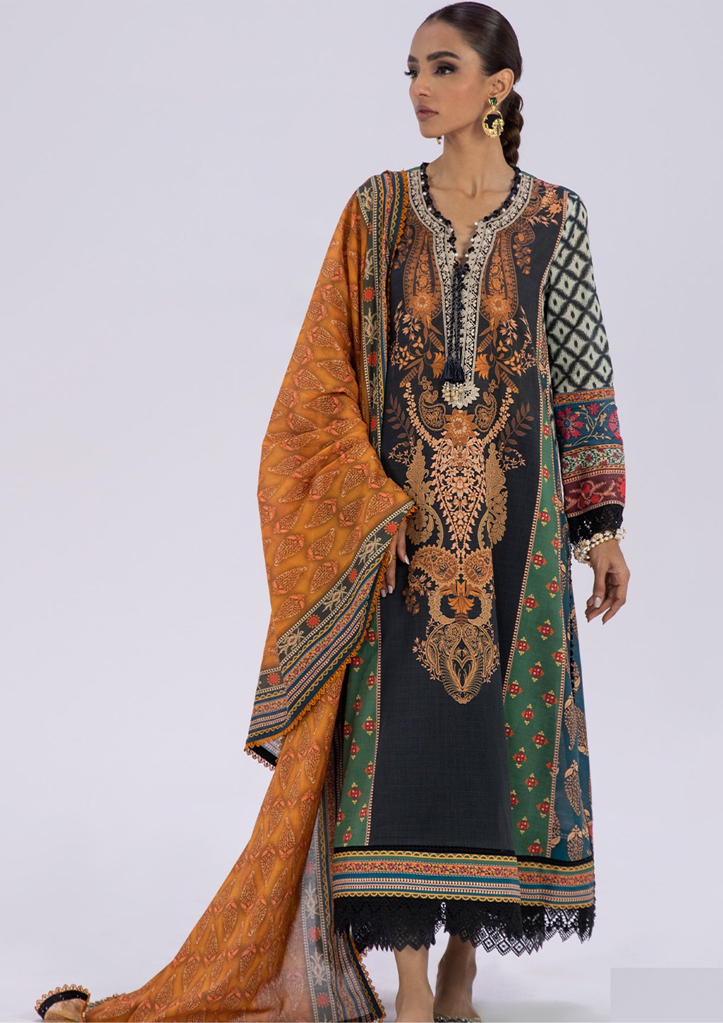 Sana Safinaz | Classic Lawn 25 Vol-1 | D3
