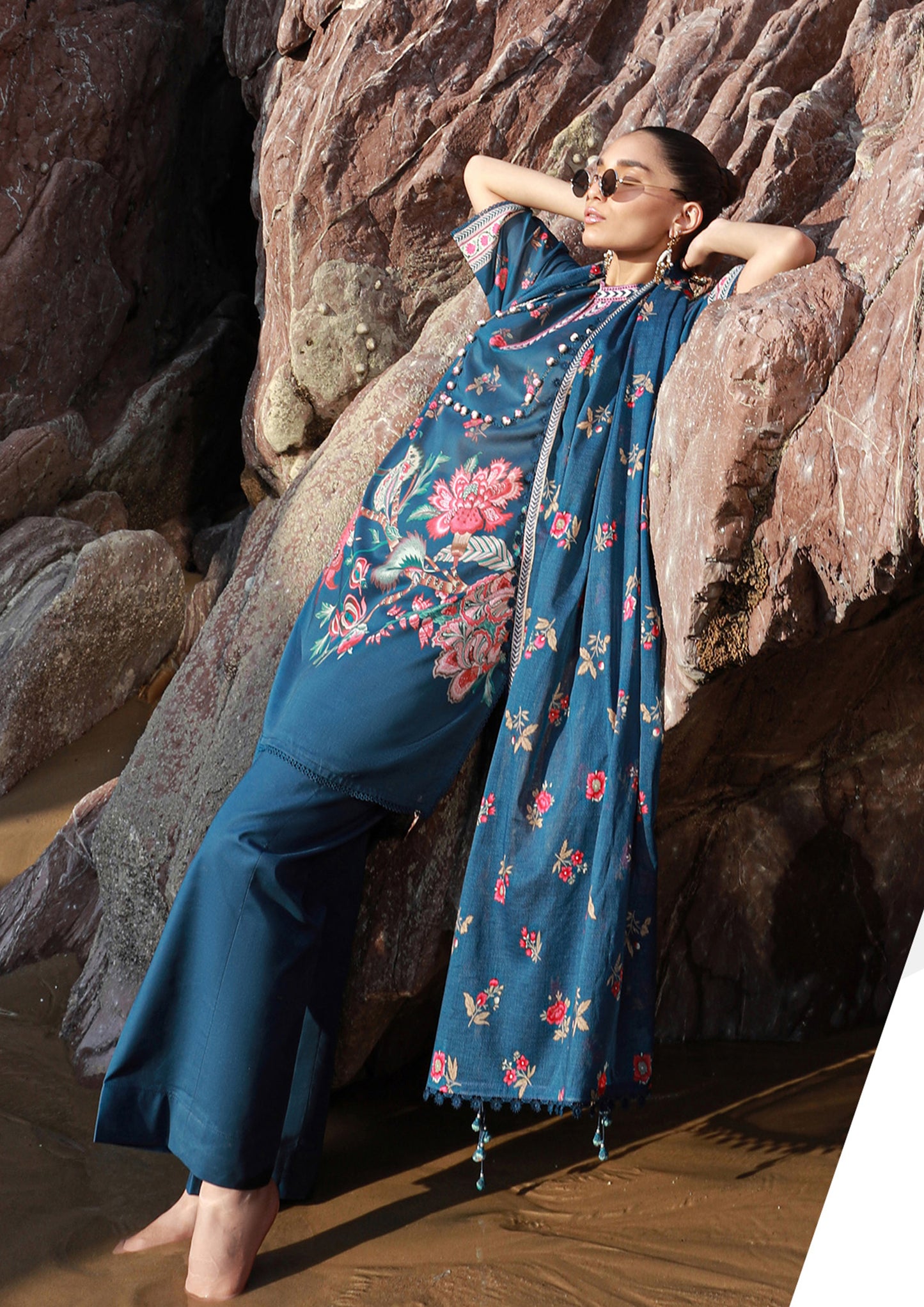 Sana Safinaz | Classic Lawn 25 Vol-1 | D7