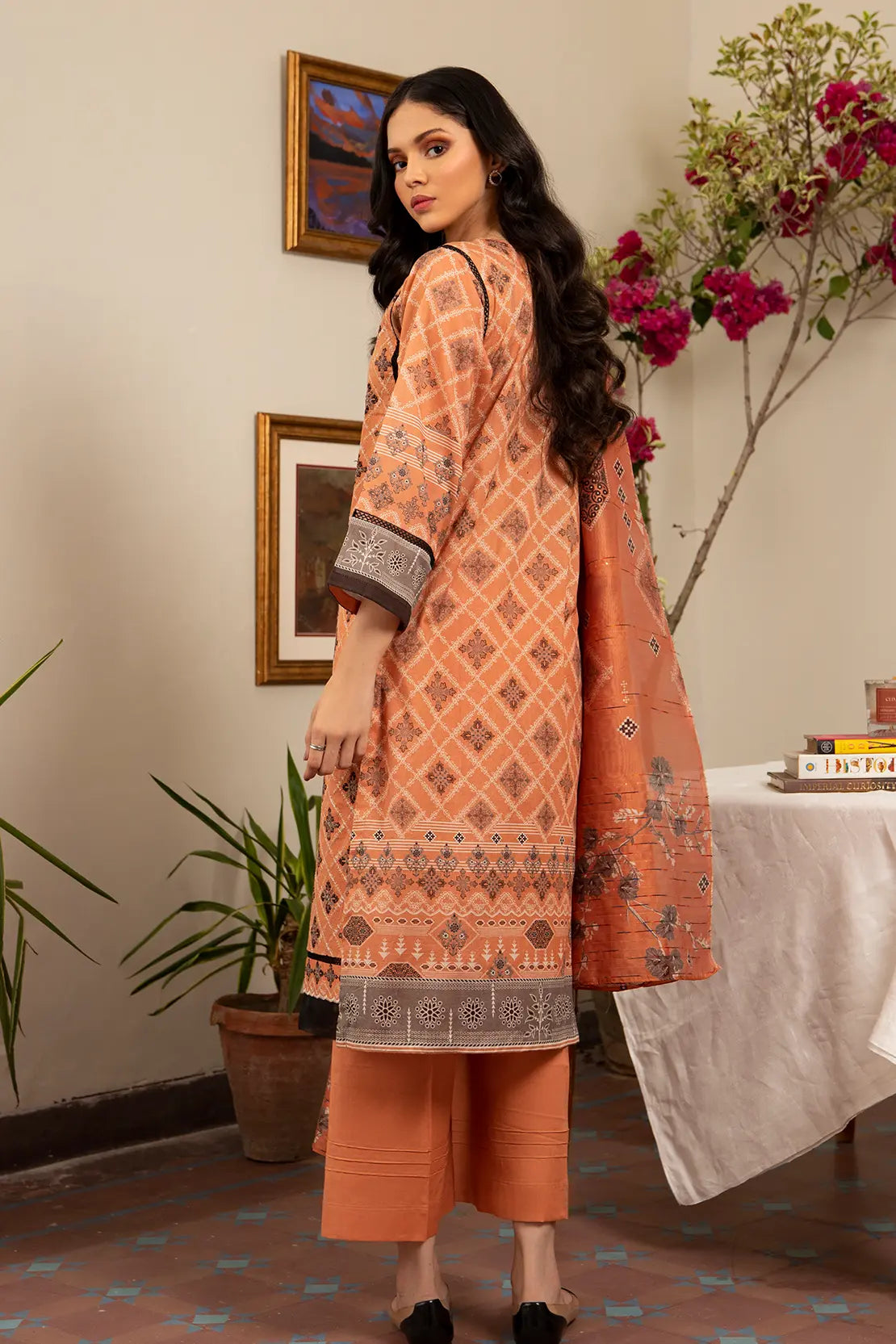 3 Piece - Embroidered Luxury Lawn - 7440